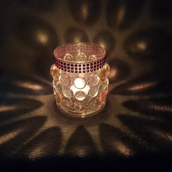 Round Glass Luminary Vase 4" Tall x 3" Wide Pink - Picture 1 of 3